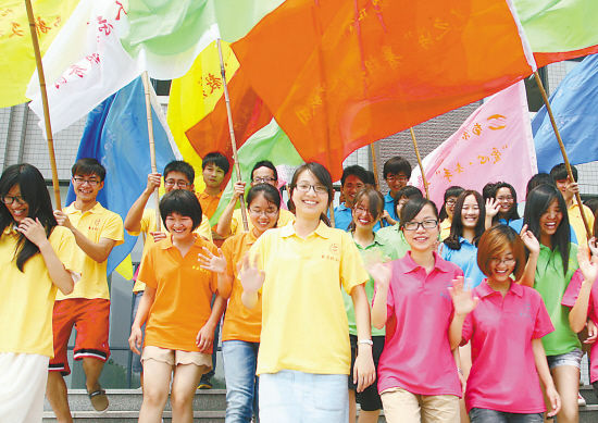 南京大学生暑期社会实践奔赴基层_江苏城市