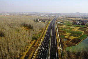 江六高速今天上午10点通车 南京到扬州只要50