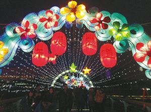 苏州金鸡湖灯会开幕 将持续至2月28日_江苏城