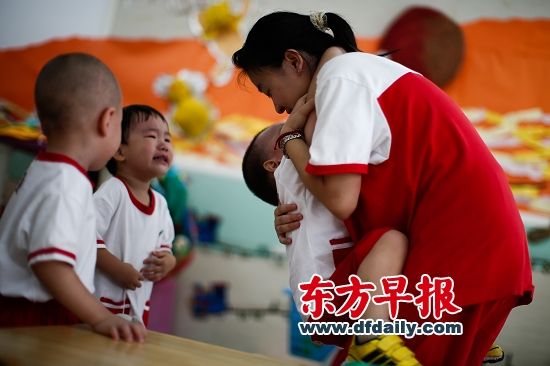 南京幼儿园试点APP直播孩子表现